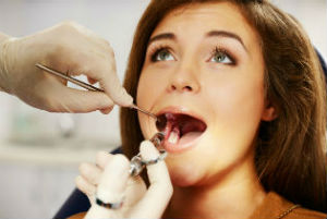 Dr. Thomas, Inglewood, CA Dentist